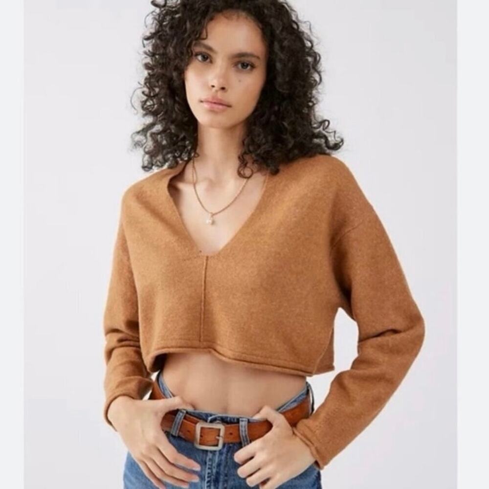 Urban Outfitters BDG Valeria Cropped V Neck Sweater Camel Brown Oversized Large